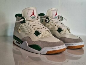 Jordan 4 nike sb pine green - 2