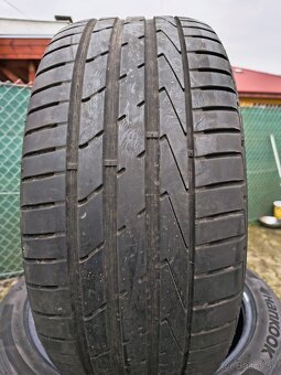 Letné pneumatiky 255/40 r19 - 2