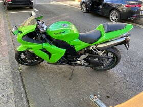 Kawasaki Zx10r 2006-2007 na náhradní díly - 2