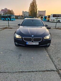 BMW 525 F11 2011 - 2