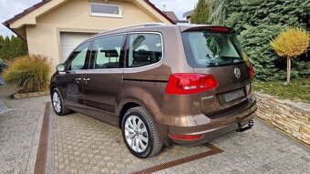 VW Sharan 2.0 TDI 4x4 Highline, xenóny - 2