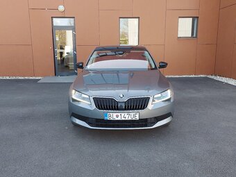 Škoda Superb 2.0 TDI Style DSG - 2