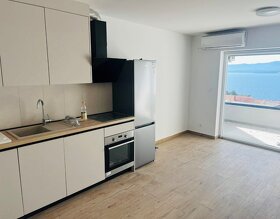 Brač (HR) – Moderný apartmán s výhľadom na more v novostavbe - 2