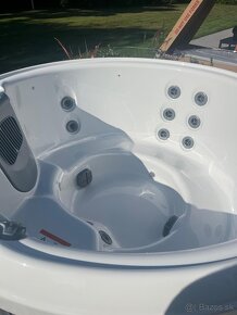 Jacuzzi Villeroy Boch X6R - 2