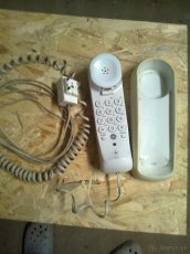 Telefon. - 2