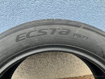 Kumho ecsta 215/55 R18 - 2