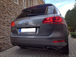 VW TOUAREG  3,0 TDi  180kw,  AT8,   r. 2011. - 2