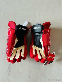 Predám hokejové rukavice CCM Jetspeed FT4 SR nové ‼️ - 2