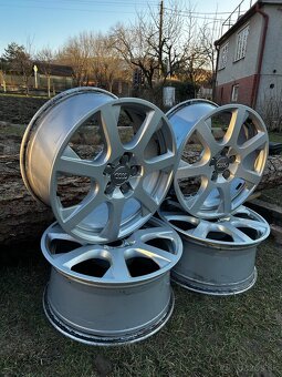 ORIGINÁL AUDI ALU DISKY R17, 5x112 - 2