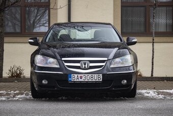 Honda Legend 3.5L V6 A/T - 2