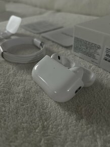 Apple AirPods Pro 2 - 2