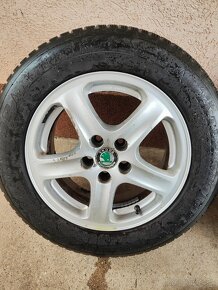 Predám elektróny Škoda r15 5x100 - 2