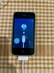 iPhone 3G 8GB - 2