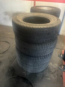 Predám 4ks pneumatiky Continental VancoWinter 2 235/65 r16 - 2