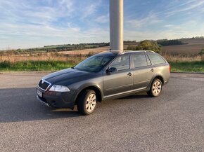 Škoda octavia 2 scout - 2