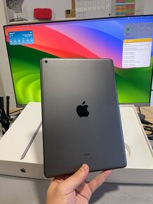 iPad 7. generácie 32GB WIFI Space Gray - 2