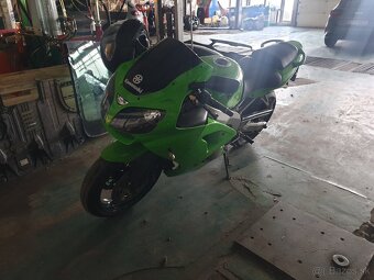 Kawasaki ninja zx6r 2001 - 2