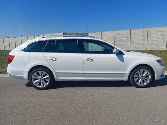 Škoda Superb Combi 2.0 TDI DSG 4X4 - 2