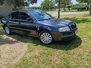 Škoda SuperB 2.8 6V 30v sedan - 2