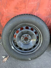 215/60 R16 99H 5x112 zimné - 2