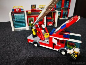 7208 LEGO City Hasičská Stanica_Fire Station - 2