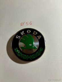 Stredové krytky Škoda - priemer 56,60,65,68 mm čierné/zelené - 2