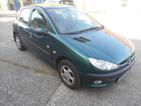 PEUGEOT 206 1,4 B ROLLAND GARROS - 2