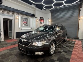 Škoda Superb Combi 2.0 TDI CR DSG - 2