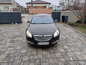 Opel insignia - 2