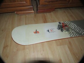 Predam snowboard Firefly,120 cm,bez viazania - 2