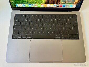 PREDAM/ VYMENIM MACBOOK PRO M3 / 25 CYKLOV / 100% STAV - 2