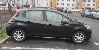 Predám vymením Peugeot 208 1.4Hdi automat - 2