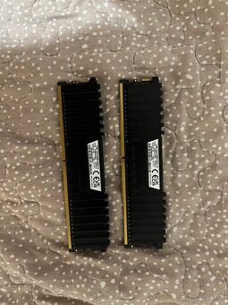 DDR4 VENGEANCE LPX - 2