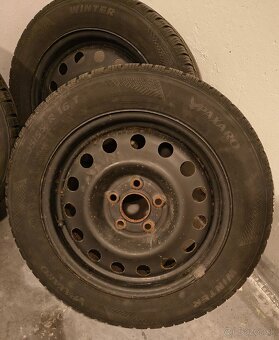 Predam zimne komplety 205/55 r16 paxaro - 2