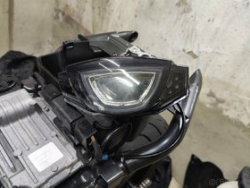 Ducati Scrambler zadne svetlo - 2