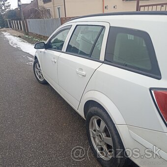 Predám Opel Astra h caravan 1.3 CDTI 66w - 2