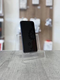 Apple iPhone 8 256GB Black - 2