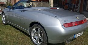 Predám Alfa Romeo Spider - 2