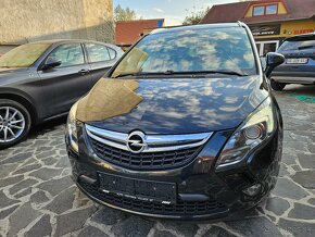 Opel Zafira Tourer 1.6 CDTI , 7 miest - 2