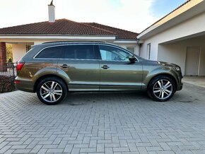 Audi S Q7 - 2