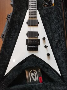 JACKSON PRO Series King V KVMG - 2