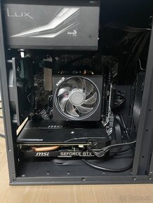 Ryzen 7 3700x / GTX 1660 Super / 16GB RAM - 2