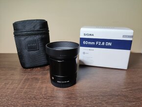 Sigma 60mm f/2.8 DN Art pre Sony E-mount - 2