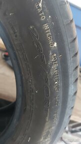 Michelin 235/50R17 - 2