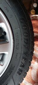 Komplet zimná sada pneumatiky 215/65 r16 + disky Honda crv 2 - 2