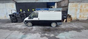 Ford Transit 240 - 2