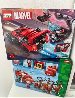 Nove Lego sety Marvel 76244 a Santove sane 40499 - 2