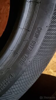 Contimental 215/55R17 V XL zimné - 2