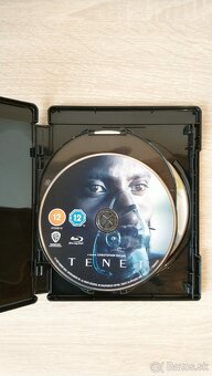 TENET 4K UHD + Bluray + bonus disk - 2