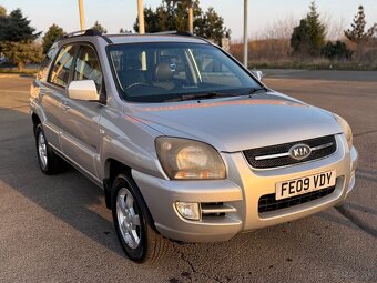 KIA SPORTAGE 2.0CRDI 2009 4x4 DOVOZ GB - 2